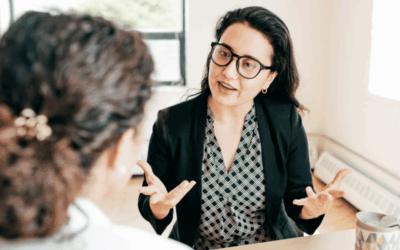 Comment bien choisir son Conseiller en Gestion de Patrimoine (CGP) ? Guide complet des accréditations essentielles (2025)
