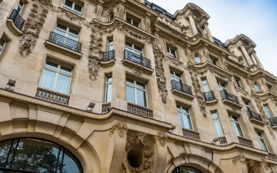 Donation graduelle et résiduelle à Paris : comment contrôler la transmission de votre patrimoine sur deux générations